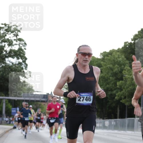 29.06.2025 - hella hamburg halbmarathon Jannik Wohlers http://msf.ph/oto/8190742 29.06.2025 09:44:45 Lombardsbrücke 1758, 1827, 2746, 3201, 5269, 6619, 6781, 9381, 10486, 10848, 11169, 12049, 12595, 12900, 14140, 14164, 14289, 15672, 15883, 16157, 16711, 16713, 16818, 17374, 17428, 17488, 18737, 18837, 18871, 18874, 19142 meine-sportfotos.de