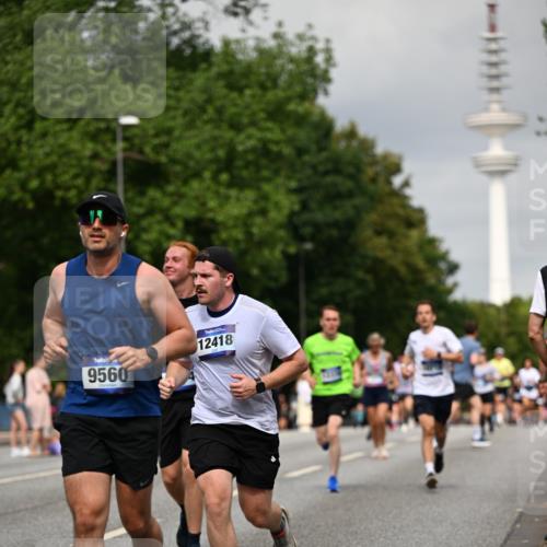 29.06.2025 - hella hamburg halbmarathon Dr. Thomas Lammeyer http://msf.ph/oto/8190789 29.06.2025 10:11:03 Kennedybrücke 1245, 4502, 4550, 5951, 6314, 6572, 6664, 8960, 9560, 10212, 10297 meine-sportfotos.de