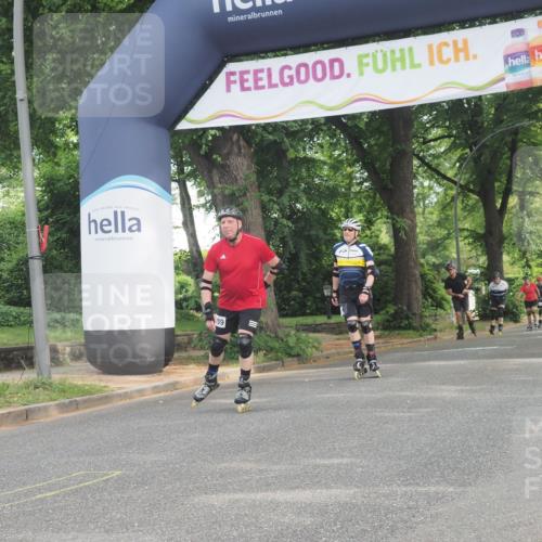 29.06.2025 - hella hamburg halbmarathon KatJ http://msf.ph/oto/8190796 29.06.2025 09:26:29 Zwischen KM18-KM19  meine-sportfotos.de