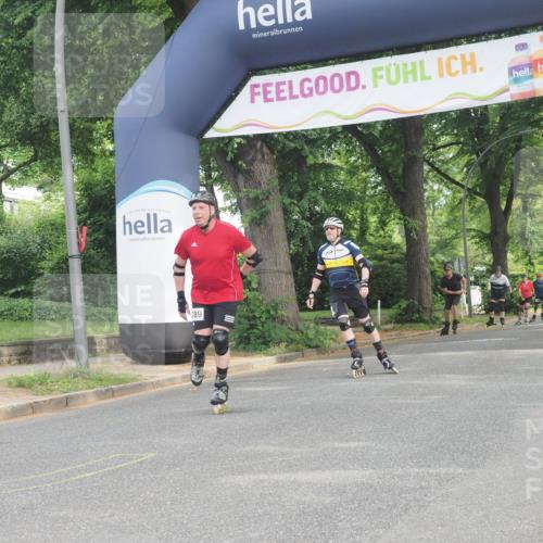 29.06.2025 - hella hamburg halbmarathon KatJ http://msf.ph/oto/8190841 29.06.2025 09:26:29 Zwischen KM18-KM19  meine-sportfotos.de