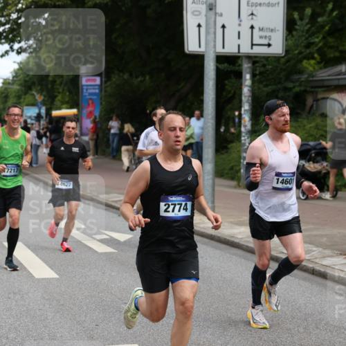 29.06.2025 - hella hamburg halbmarathon Yannick Fuchs http://msf.ph/oto/8190848 29.06.2025 10:31:08 20KM 1571, 2121, 2399, 2774, 3809, 6829, 6915, 6990, 6993, 10404, 10852, 11120, 11304, 11620, 12051, 12168, 12916, 13991, 14075, 14601, 14622, 15348, 15621, 16158, 17078, 17217, 18156, 18600 meine-sportfotos.de