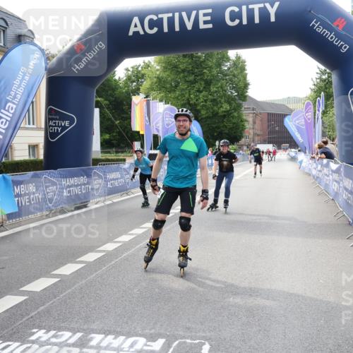 29.06.2025 - hella hamburg halbmarathon Strokosch-Dieckow http://msf.ph/oto/8190903 29.06.2025 09:31:40 Ziel 20008, 20021, 20029, 20060, 20062, 20183, 20260, 20363 meine-sportfotos.de