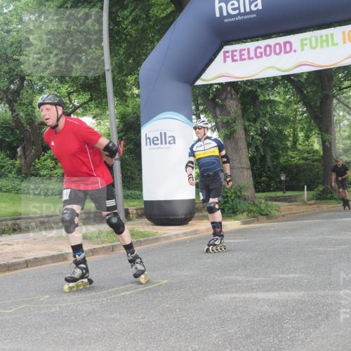 29.06.2025 - hella hamburg halbmarathon KatJ http://msf.ph/oto/8190953 29.06.2025 09:26:30 Zwischen KM18-KM19  meine-sportfotos.de