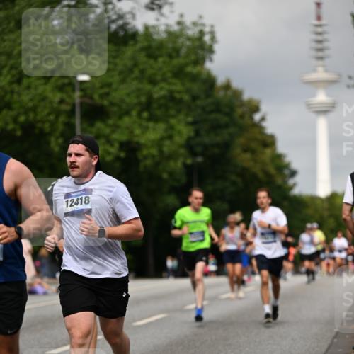29.06.2025 - hella hamburg halbmarathon Dr. Thomas Lammeyer http://msf.ph/oto/8190969 29.06.2025 10:11:03 Kennedybrücke 1245, 4502, 4550, 5951, 6314, 6572, 6664, 8960, 9560, 10212, 10297 meine-sportfotos.de