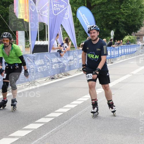 29.06.2025 - hella hamburg halbmarathon Strokosch-Dieckow http://msf.ph/oto/8190984 29.06.2025 09:31:43 Ziel 20008, 20021, 20029, 20060, 20134, 20183 meine-sportfotos.de