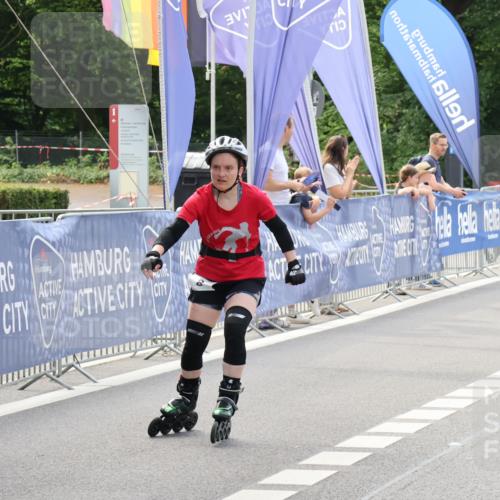 29.06.2025 - hella hamburg halbmarathon Strokosch-Dieckow http://msf.ph/oto/8191063 29.06.2025 09:31:49 Ziel 20008, 20029, 20134, 20208 meine-sportfotos.de