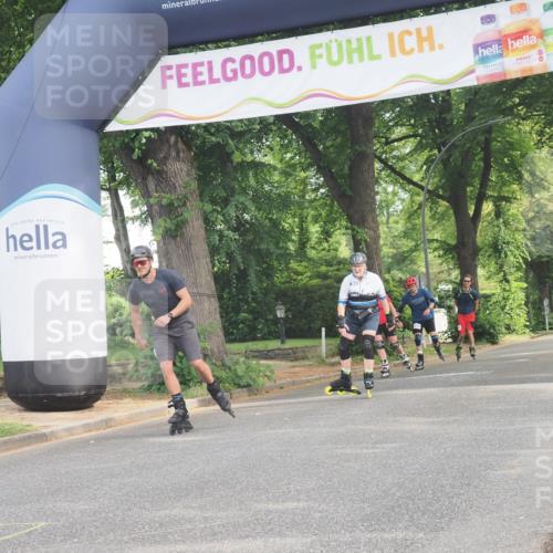 29.06.2025 - hella hamburg halbmarathon KatJ http://msf.ph/oto/8191088 29.06.2025 09:26:32 Zwischen KM18-KM19  meine-sportfotos.de