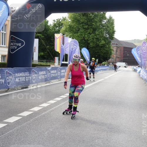 29.06.2025 - hella hamburg halbmarathon Strokosch-Dieckow http://msf.ph/oto/8191094 29.06.2025 09:31:51 Ziel 20008, 20029, 20134, 20208 meine-sportfotos.de