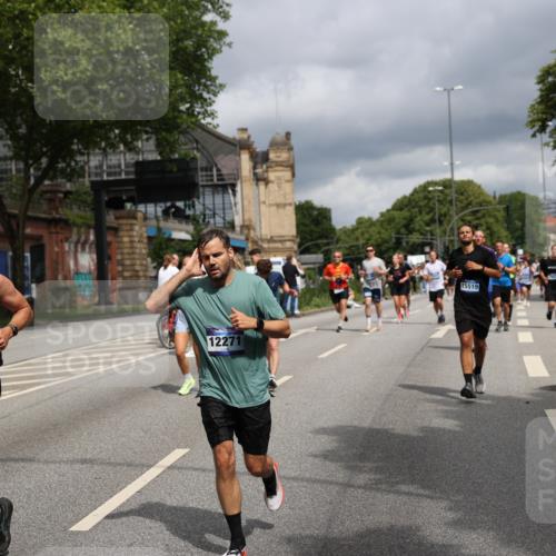 29.06.2025 - hella hamburg halbmarathon Yannick Fuchs http://msf.ph/oto/8191103 29.06.2025 10:43:57 20KM 2516, 2788, 2878, 3414, 3543, 3562, 3692, 4247, 5447, 5978, 6115, 6125, 6282, 7100, 7332, 7657, 8437, 8454, 8576, 8689, 8813, 8921, 9200, 9491, 9551, 9597, 9723, 9965, 10189, 10480, 11339, 11975, 12035, 12203, 12271, 12733, 13159, 13225, 13463, 13690, 13976, 14562, 14794, 14838, 15519, 15620, 15966, 16403, 16653, 16738, 16843, 16877, 16891, 17001, 17282, 17753, 17908, 18350, 18926, 18960, 19109 meine-sportfotos.de