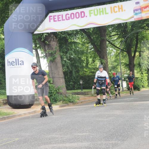 29.06.2025 - hella hamburg halbmarathon KatJ http://msf.ph/oto/8191133 29.06.2025 09:26:32 Zwischen KM18-KM19  meine-sportfotos.de