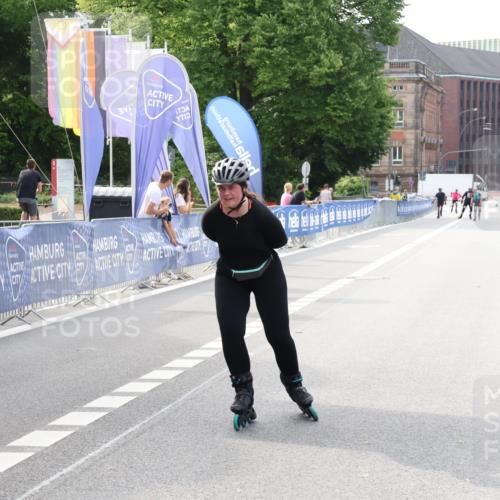 29.06.2025 - hella hamburg halbmarathon Strokosch-Dieckow http://msf.ph/oto/8191245 29.06.2025 09:32:29 Ziel 20159 meine-sportfotos.de