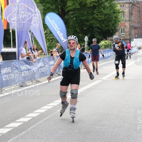 29.06.2025 - hella hamburg halbmarathon Strokosch-Dieckow http://msf.ph/oto/8191282 29.06.2025 09:32:44 Ziel 20116, 20275, 20432 meine-sportfotos.de