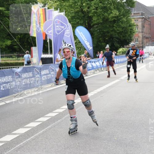 29.06.2025 - hella hamburg halbmarathon Strokosch-Dieckow http://msf.ph/oto/8191291 29.06.2025 09:32:45 Ziel 20116, 20275, 20432 meine-sportfotos.de