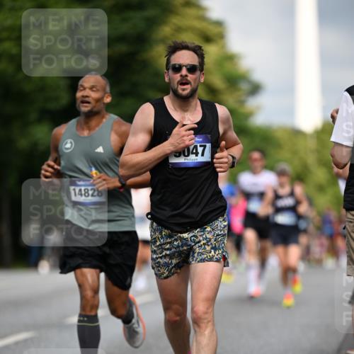 29.06.2025 - hella hamburg halbmarathon Dr. Thomas Lammeyer http://msf.ph/oto/8191303 29.06.2025 09:47:37 Kennedybrücke 1065, 2879, 3075, 3968, 4678, 5344, 7231, 7349, 7793, 8975, 9047, 10106, 10173, 10790 meine-sportfotos.de