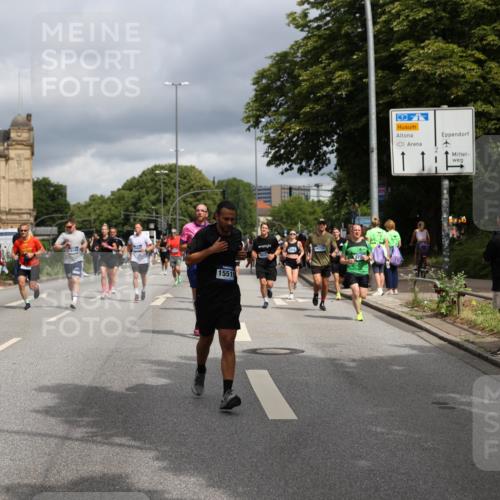 29.06.2025 - hella hamburg halbmarathon Yannick Fuchs http://msf.ph/oto/8191313 29.06.2025 10:43:58 20KM 2516, 2788, 2878, 3414, 3543, 3562, 3692, 4247, 5447, 5978, 6115, 6125, 6282, 7100, 7332, 7657, 8437, 8454, 8576, 8689, 8813, 8899, 8921, 9031, 9200, 9491, 9551, 9597, 9723, 9965, 10189, 10480, 11339, 11975, 12035, 12203, 12271, 12733, 13159, 13225, 13463, 13690, 13976, 14562, 14794, 14838, 15519, 15620, 15966, 16403, 16738, 16843, 16877, 17001, 17282, 17753, 17908, 18350, 18926, 18960, 19109 meine-sportfotos.de