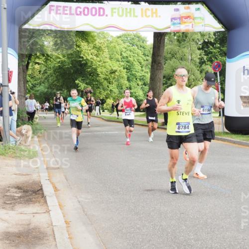 29.06.2025 - hella hamburg halbmarathon MichiJ http://msf.ph/oto/8191720 29.06.2025 10:19:50 Zwischen KM18-KM19 3845, 8190, 8784, 9634, 10270, 15507, 18422 meine-sportfotos.de