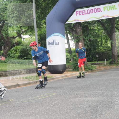 29.06.2025 - hella hamburg halbmarathon KatJ http://msf.ph/oto/8191734 29.06.2025 09:26:35 Zwischen KM18-KM19  meine-sportfotos.de