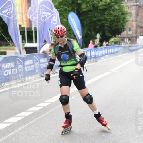 29.06.2025 - hella hamburg halbmarathon Strokosch-Dieckow http://msf.ph/oto/8191809 29.06.2025 09:33:20 Ziel 20035, 20042 meine-sportfotos.de