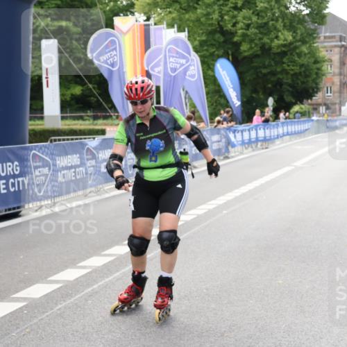 29.06.2025 - hella hamburg halbmarathon Strokosch-Dieckow http://msf.ph/oto/8191834 29.06.2025 09:33:21 Ziel 20035, 20042 meine-sportfotos.de