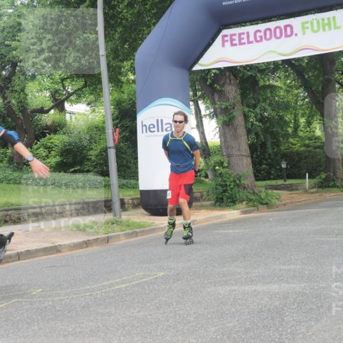 29.06.2025 - hella hamburg halbmarathon KatJ http://msf.ph/oto/8191849 29.06.2025 09:26:36 Zwischen KM18-KM19  meine-sportfotos.de