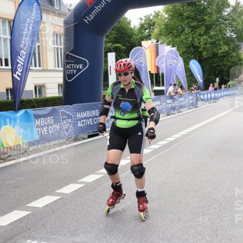 29.06.2025 - hella hamburg halbmarathon Strokosch-Dieckow http://msf.ph/oto/8191858 29.06.2025 09:33:21 Ziel 20035, 20042 meine-sportfotos.de