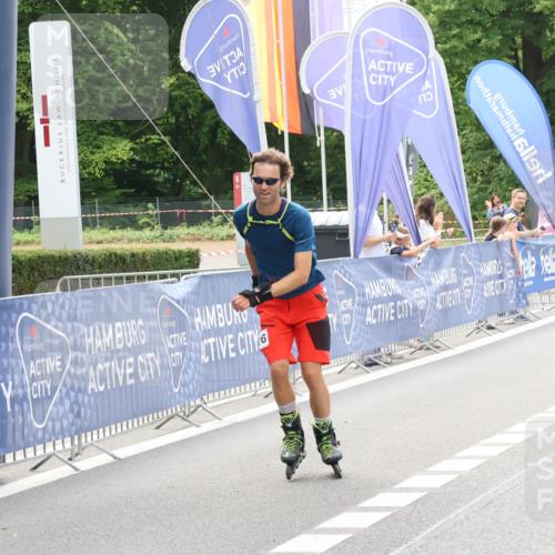 29.06.2025 - hella hamburg halbmarathon Strokosch-Dieckow http://msf.ph/oto/8191895 29.06.2025 09:33:40 Ziel 20119, 20126, 20367 meine-sportfotos.de