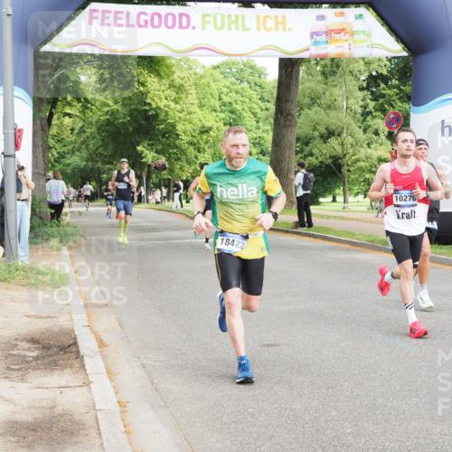 29.06.2025 - hella hamburg halbmarathon MichiJ http://msf.ph/oto/8191923 29.06.2025 10:19:52 Zwischen KM18-KM19 3845, 8190, 8318, 8784, 9634, 10270, 18422 meine-sportfotos.de