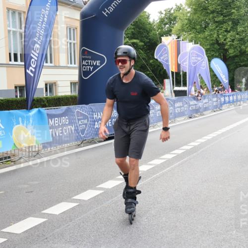 29.06.2025 - hella hamburg halbmarathon Strokosch-Dieckow http://msf.ph/oto/8191959 29.06.2025 09:33:42 Ziel 20119, 20126, 20367 meine-sportfotos.de