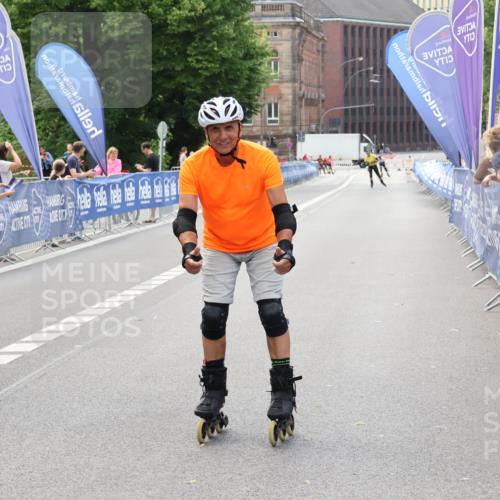 29.06.2025 - hella hamburg halbmarathon Strokosch-Dieckow http://msf.ph/oto/8191980 29.06.2025 09:33:44 Ziel 20119, 20367 meine-sportfotos.de