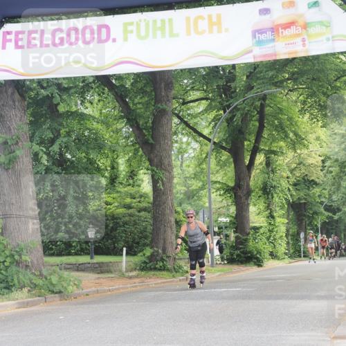 29.06.2025 - hella hamburg halbmarathon KatJ http://msf.ph/oto/8191993 29.06.2025 09:26:54 Zwischen KM18-KM19  meine-sportfotos.de