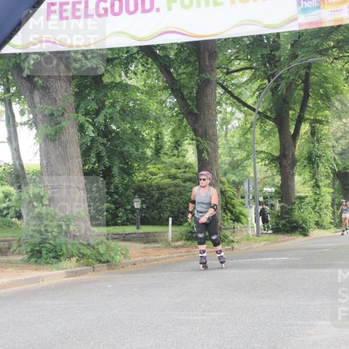 29.06.2025 - hella hamburg halbmarathon KatJ http://msf.ph/oto/8192161 29.06.2025 09:26:55 Zwischen KM18-KM19  meine-sportfotos.de
