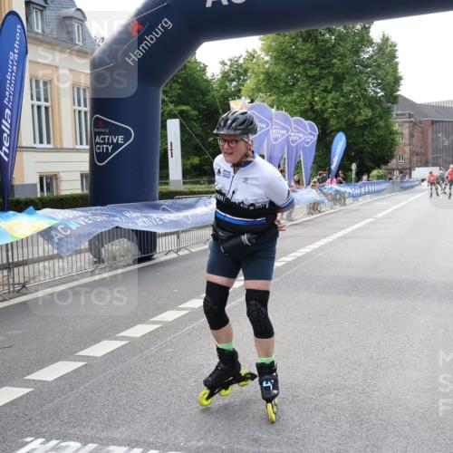 29.06.2025 - hella hamburg halbmarathon Strokosch-Dieckow http://msf.ph/oto/8192212 29.06.2025 09:34:11 Ziel 20001, 20124, 20248, 20303, 20406, 20547 meine-sportfotos.de
