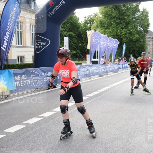 29.06.2025 - hella hamburg halbmarathon Strokosch-Dieckow http://msf.ph/oto/8192334 29.06.2025 09:34:20 Ziel 20248, 20271, 20303, 20406, 20547 meine-sportfotos.de