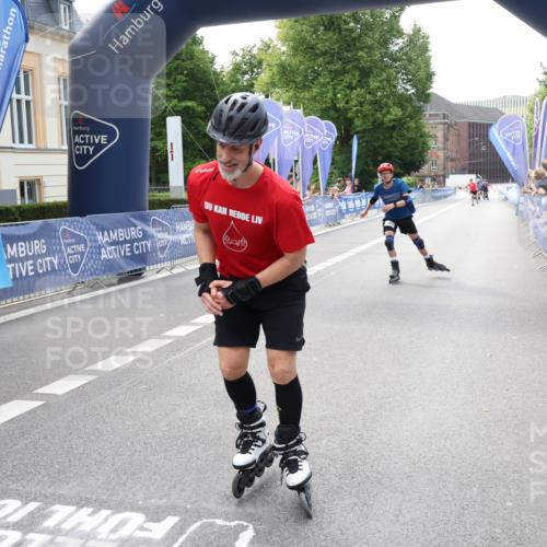 29.06.2025 - hella hamburg halbmarathon Strokosch-Dieckow http://msf.ph/oto/8192424 29.06.2025 09:34:23 Ziel 20248, 20271, 20306, 20406, 20547 meine-sportfotos.de
