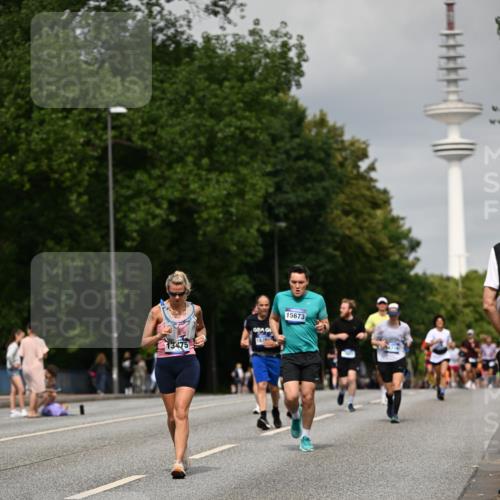 29.06.2025 - hella hamburg halbmarathon Dr. Thomas Lammeyer http://msf.ph/oto/8192450 29.06.2025 10:11:09 Kennedybrücke 1245, 4502, 5287, 5807, 6314, 6572, 6664, 9560, 10212, 10297, 10703, 11114, 11394 meine-sportfotos.de