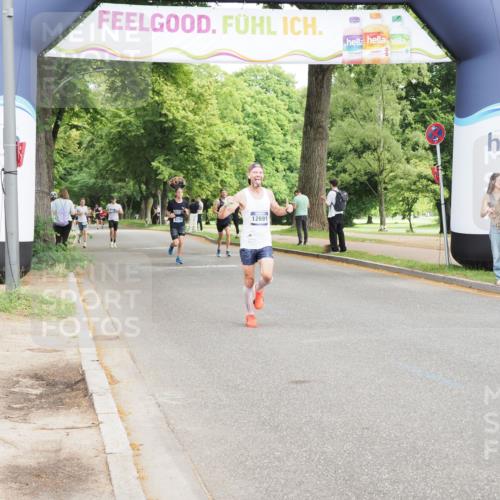 29.06.2025 - hella hamburg halbmarathon MichiJ http://msf.ph/oto/8192572 29.06.2025 10:19:58 Zwischen KM18-KM19 2689, 8190, 8318, 10270, 12049, 12691, 18422 meine-sportfotos.de