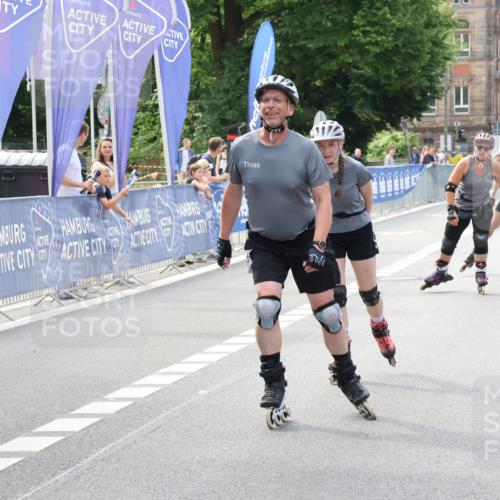 29.06.2025 - hella hamburg halbmarathon Strokosch-Dieckow http://msf.ph/oto/8192732 29.06.2025 09:34:37 Ziel 20050, 20306, 20351, 20431, 20435, 20475, 20546 meine-sportfotos.de