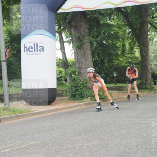 29.06.2025 - hella hamburg halbmarathon KatJ http://msf.ph/oto/8192867 29.06.2025 09:27:02 Zwischen KM18-KM19  meine-sportfotos.de