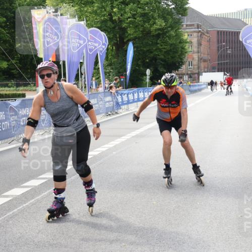 29.06.2025 - hella hamburg halbmarathon Strokosch-Dieckow http://msf.ph/oto/8192868 29.06.2025 09:34:41 Ziel 20050, 20351, 20475 meine-sportfotos.de