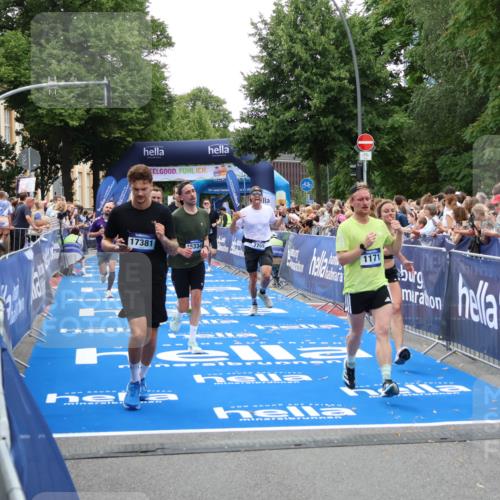 29.06.2025 - hella hamburg halbmarathon Zöllner http://msf.ph/oto/8192879 29.06.2025 10:45:08 Ziel 1171, 2270, 3917, 4997, 6266, 7709, 7843, 9302, 9710, 10313, 10741, 11688, 13919, 15334, 15365, 16685, 16689, 17381 meine-sportfotos.de
