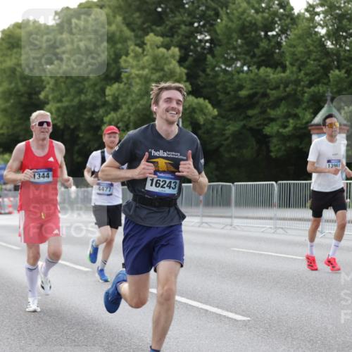 29.06.2025 - hella hamburg halbmarathon Jannik Wohlers http://msf.ph/oto/8192932 29.06.2025 09:46:04 Lombardsbrücke 1344, 1889, 3955, 4477, 7534, 7845, 7901, 8784, 8864, 8956, 10298, 10865, 10929, 11230, 11304, 11661, 12987, 13252, 13617, 13961, 14276, 15391, 15902, 16065, 16140, 16243, 16811, 16931, 16957, 17213, 17826, 18422 meine-sportfotos.de