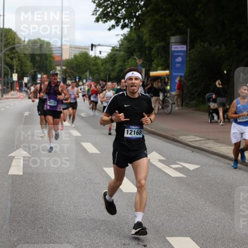 29.06.2025 - hella hamburg halbmarathon Yannick Fuchs http://msf.ph/oto/8192949 29.06.2025 10:31:18 20KM 1385, 1571, 2121, 3959, 5315, 5961, 6915, 7831, 8084, 8121, 9313, 10404, 10852, 11120, 11304, 11620, 12051, 12168, 12916, 13991, 14075, 14622, 15621, 16158, 17078, 17192, 18038, 18733 meine-sportfotos.de
