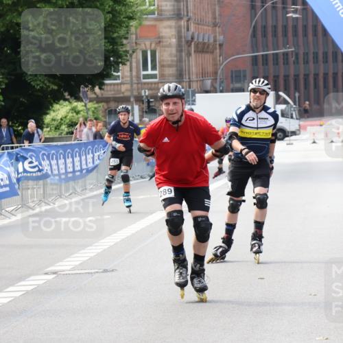 29.06.2025 - hella hamburg halbmarathon Strokosch-Dieckow http://msf.ph/oto/8193020 29.06.2025 09:34:50 Ziel 20095, 20099, 20102, 20254, 20255, 20289 meine-sportfotos.de