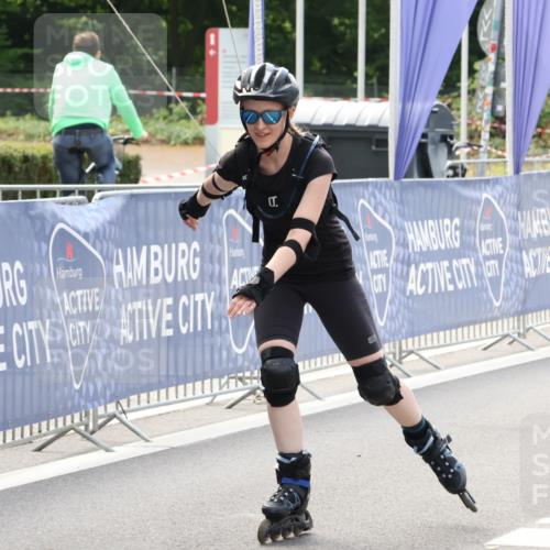 29.06.2025 - hella hamburg halbmarathon Strokosch-Dieckow http://msf.ph/oto/8193175 29.06.2025 09:35:00 Ziel 20095, 20102, 20254, 20324 meine-sportfotos.de