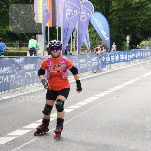 29.06.2025 - hella hamburg halbmarathon Strokosch-Dieckow http://msf.ph/oto/8193202 29.06.2025 09:35:01 Ziel 20095, 20102, 20254, 20324 meine-sportfotos.de