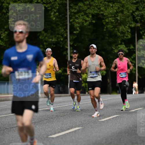 29.06.2025 - hella hamburg halbmarathon Dr. Thomas Lammeyer http://msf.ph/oto/8193236 29.06.2025 09:47:45 Kennedybrücke 1065, 2021, 2879, 3075, 3845, 3968, 4678, 7349, 8731, 8975, 9047, 10106, 10790 meine-sportfotos.de