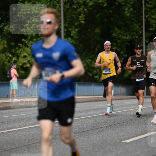 29.06.2025 - hella hamburg halbmarathon Dr. Thomas Lammeyer http://msf.ph/oto/8193269 29.06.2025 09:47:46 Kennedybrücke 1065, 2021, 2879, 3075, 3845, 3968, 4678, 7349, 8731, 8975, 9047, 10106, 10790 meine-sportfotos.de
