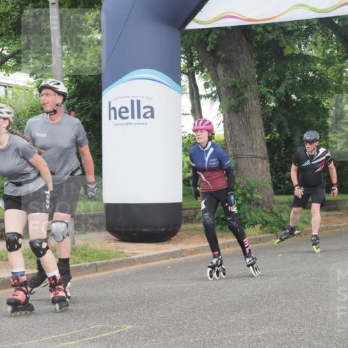 29.06.2025 - hella hamburg halbmarathon KatJ http://msf.ph/oto/8193450 29.06.2025 09:27:06 Zwischen KM18-KM19  meine-sportfotos.de