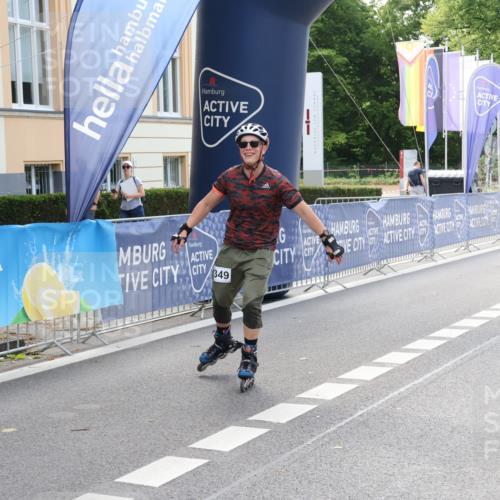 29.06.2025 - hella hamburg halbmarathon Strokosch-Dieckow http://msf.ph/oto/8193467 29.06.2025 09:35:30 Ziel 20349 meine-sportfotos.de