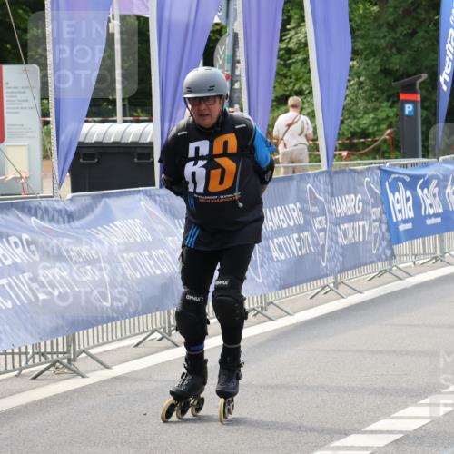 29.06.2025 - hella hamburg halbmarathon Strokosch-Dieckow http://msf.ph/oto/8193610 29.06.2025 09:36:14 Ziel 20120, 20393, 20394, 20398 meine-sportfotos.de